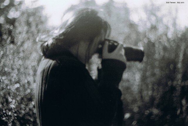 Eda Photographing