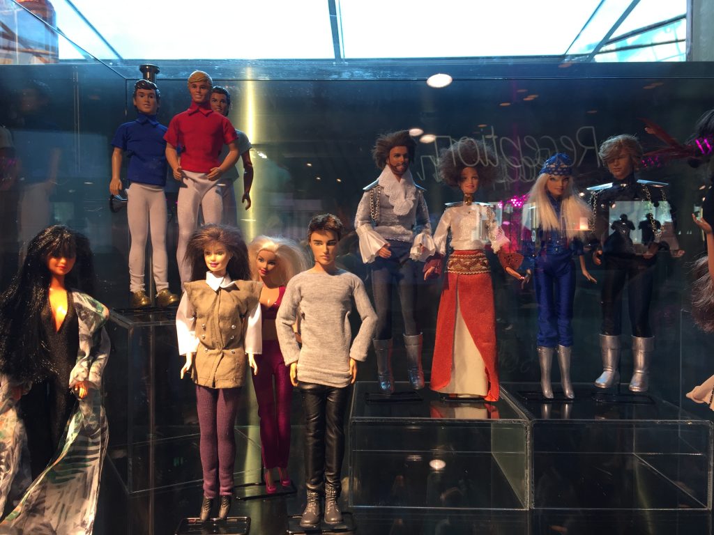 sweden dolls